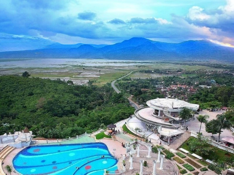 Eling Bening, Tempat Wisata Dengan View Ambarawa yang Mempesona