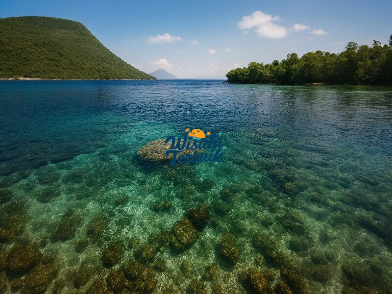 Pantai Jikomalamo