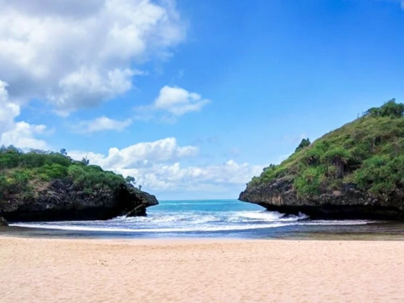 Hits Pantai Indah Nuansa Keluarga di Pantai Sedahan Yogyakarta