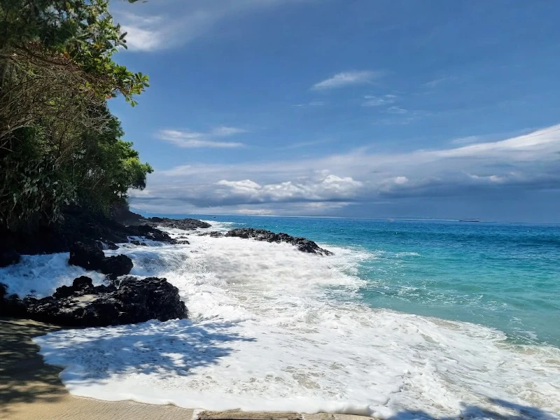 Pantai Bias Tugel: Surga Tersembunyi di Bali dengan Keindahan Alami yang Menawan