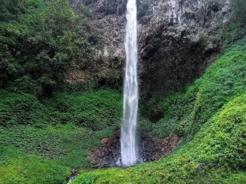 Pesona Alami Coban Watu Ondo: Air Terjun Indah di Mojokerto yang Menyegarkan Jiwa