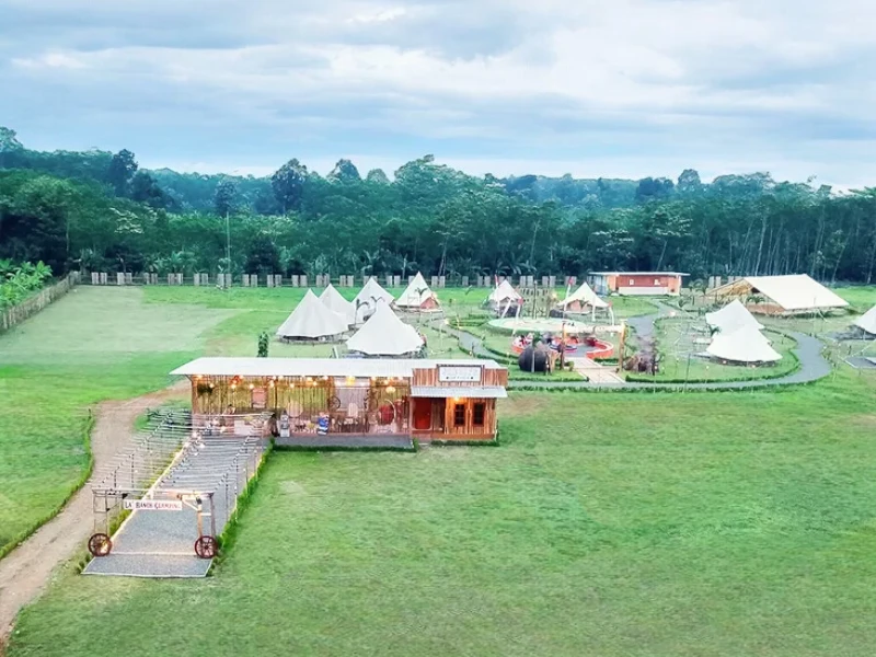 La Ranch Glamping, Pengalaman Berkemah Mewah di Alam Pekalongan