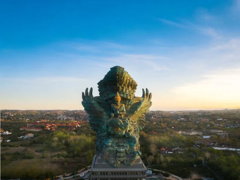 Pesona Taman Budaya Garuda Wisnu Kencana: Destinasi Wisata Ikonik di Bali